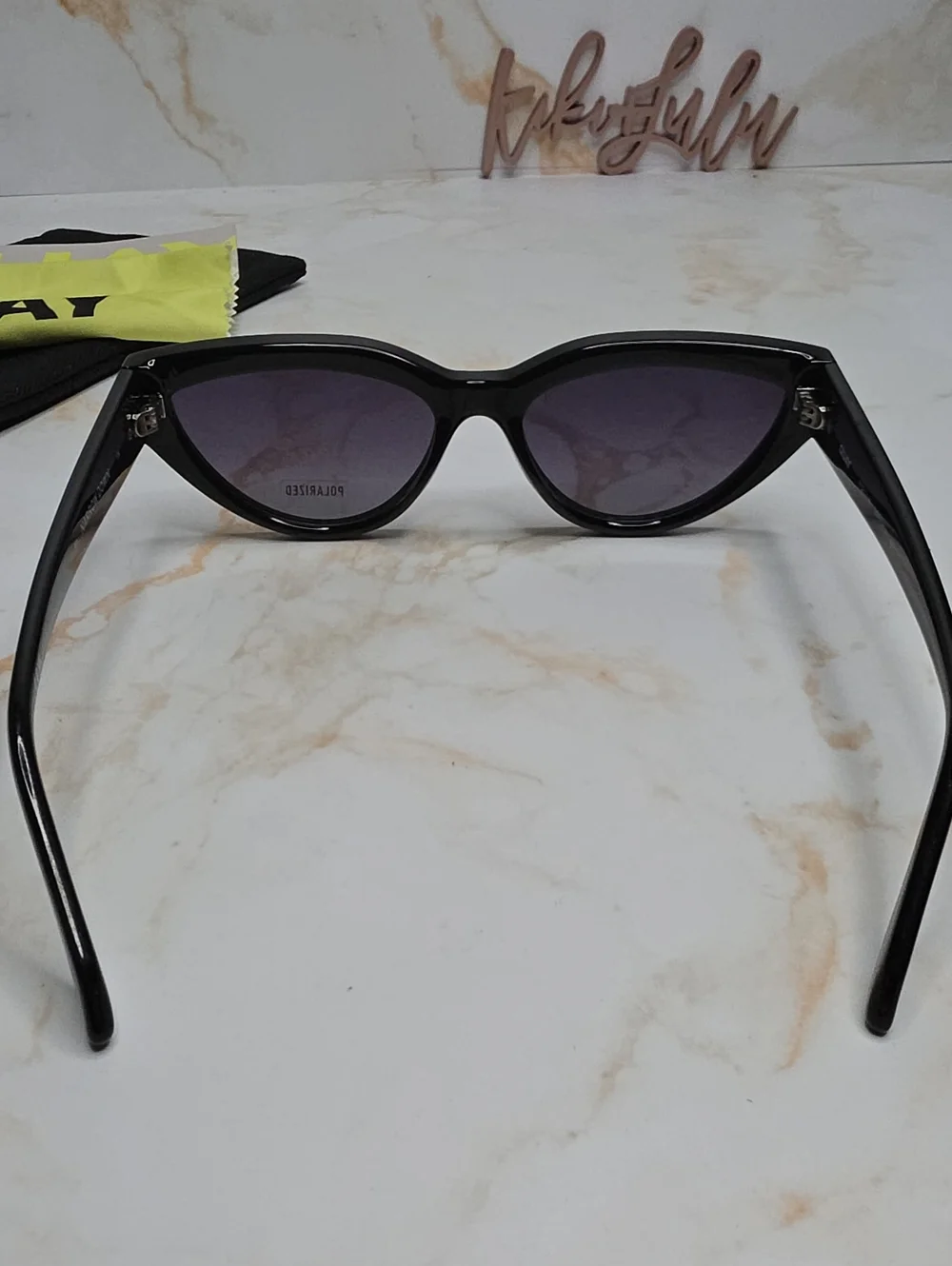 QUAY "NARROW DOWN" Black Cat Eye Frame / Smoke Polarized Lenses Sunglasses - Picture 5 of 11